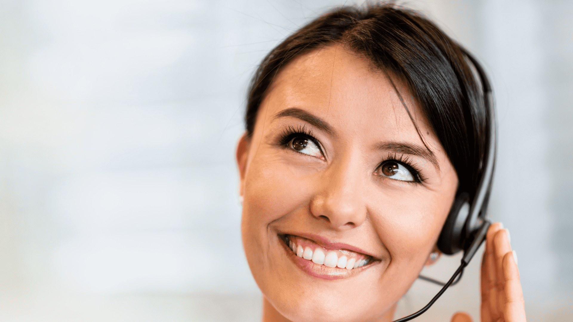 Looking to Streamline Operations? Our Outsourced Reception Service is Here to Help!