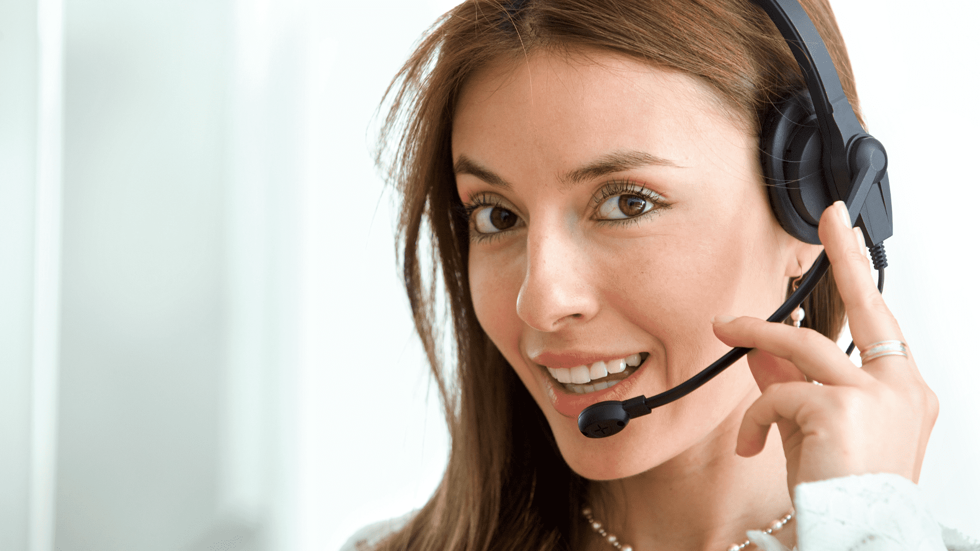 Want to Improve Client Communication? Our Virtual Receptionist Service is the Answer!